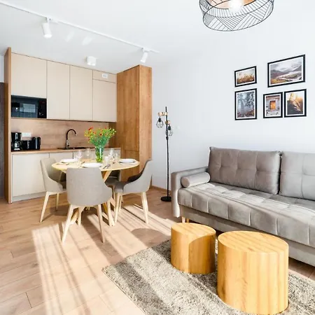 Good Time- Stone Hill Ii * شكلارسكا بوريبا